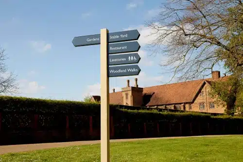 Hatfield House 05